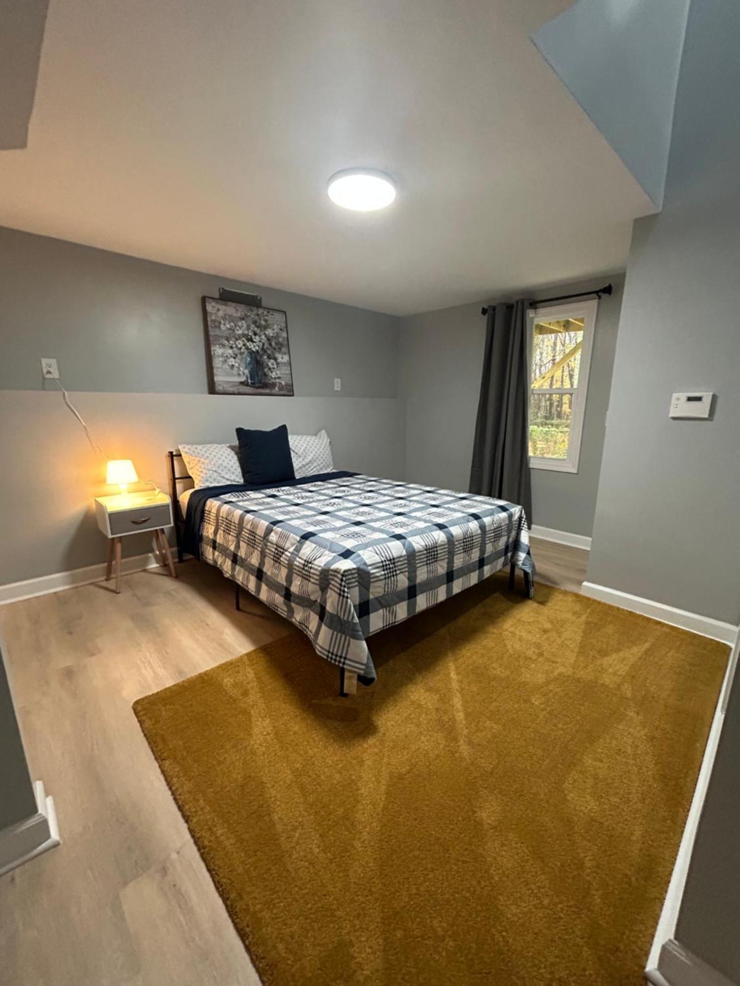 Comfy Lower Lvl Apt With Jetted Tub Near Uptown And Unc Charlotte Exterior photo